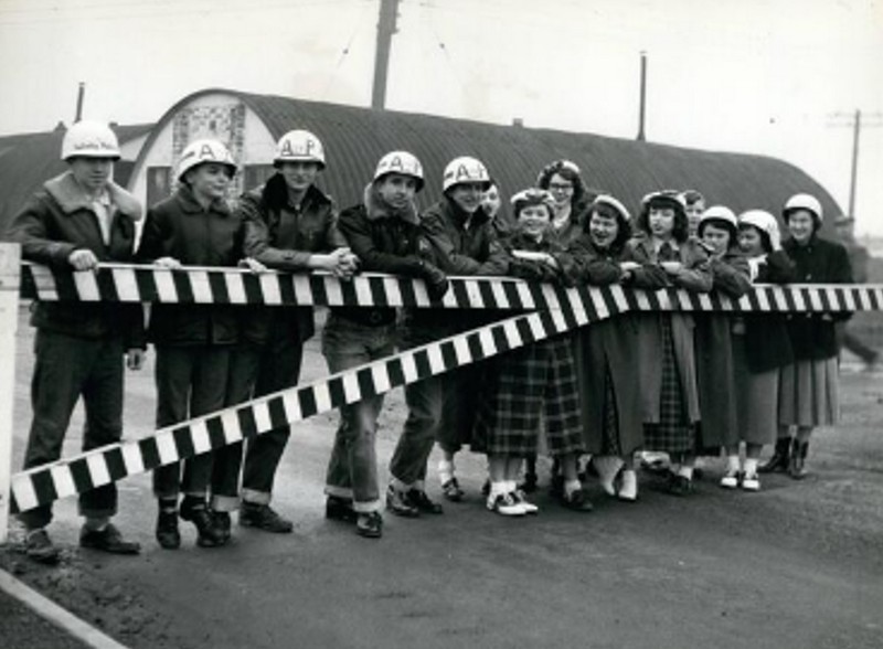 photo 3 burtonwood air police j photo 6