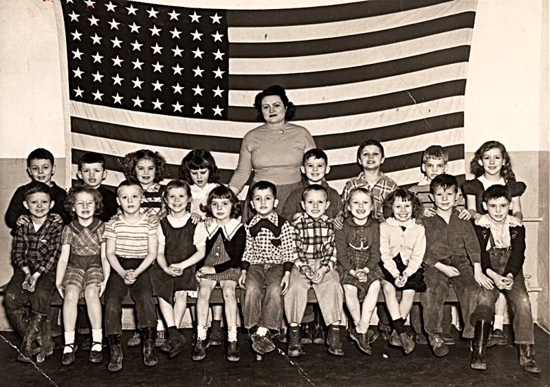 ./photo-9-scotia-elementary-school-1953_1788079258110